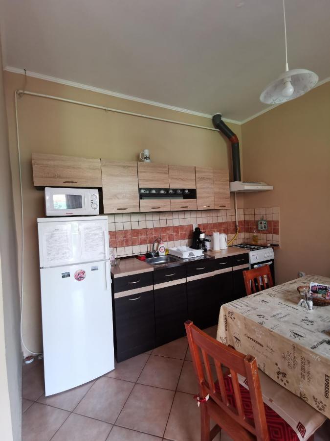 Kis Rigo Vendeghaz Hotel Salgotarjan Luaran gambar